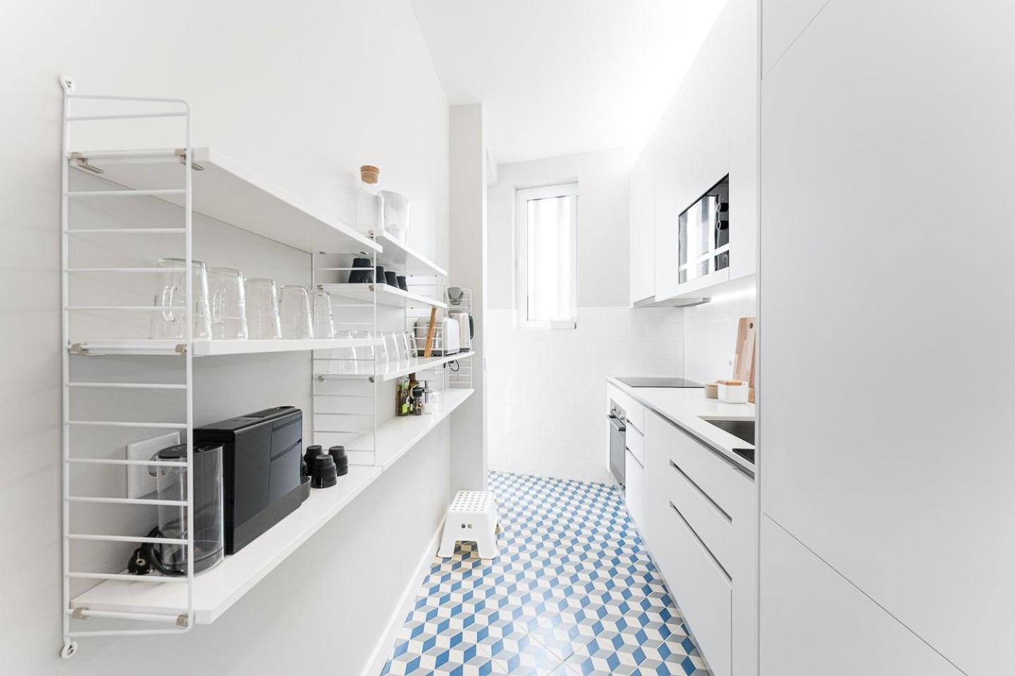 Guestready - Colorful Apt Near Agosto Station Porto Zewnętrze zdjęcie