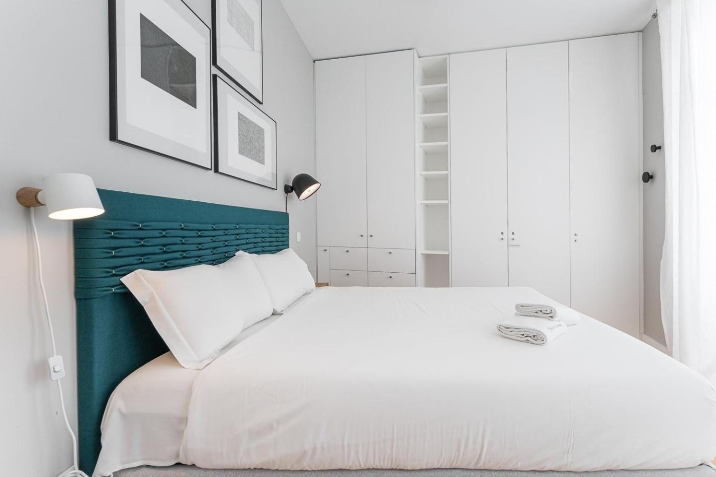 Guestready - Colorful Apt Near Agosto Station Porto Zewnętrze zdjęcie